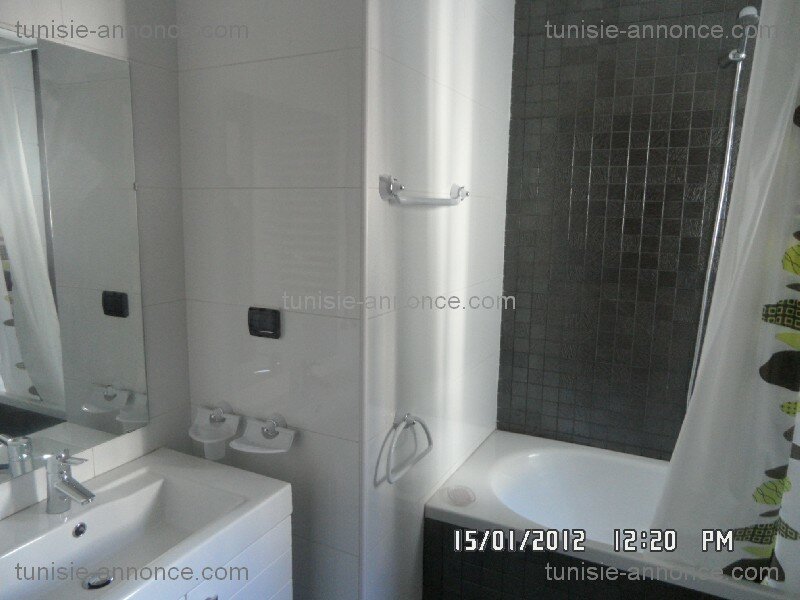 El Menzah El Manar 1 Location vacances Appart. 2 pices Spacieux beau et propre 2 pices