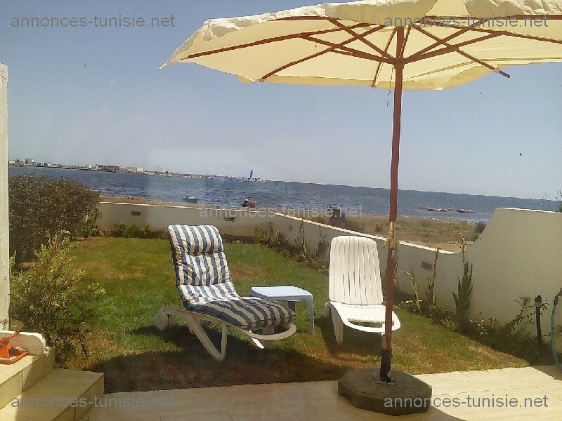 Kelibia Kelibia Location vacances Maisons Villa front de mer avec jardin gazonn